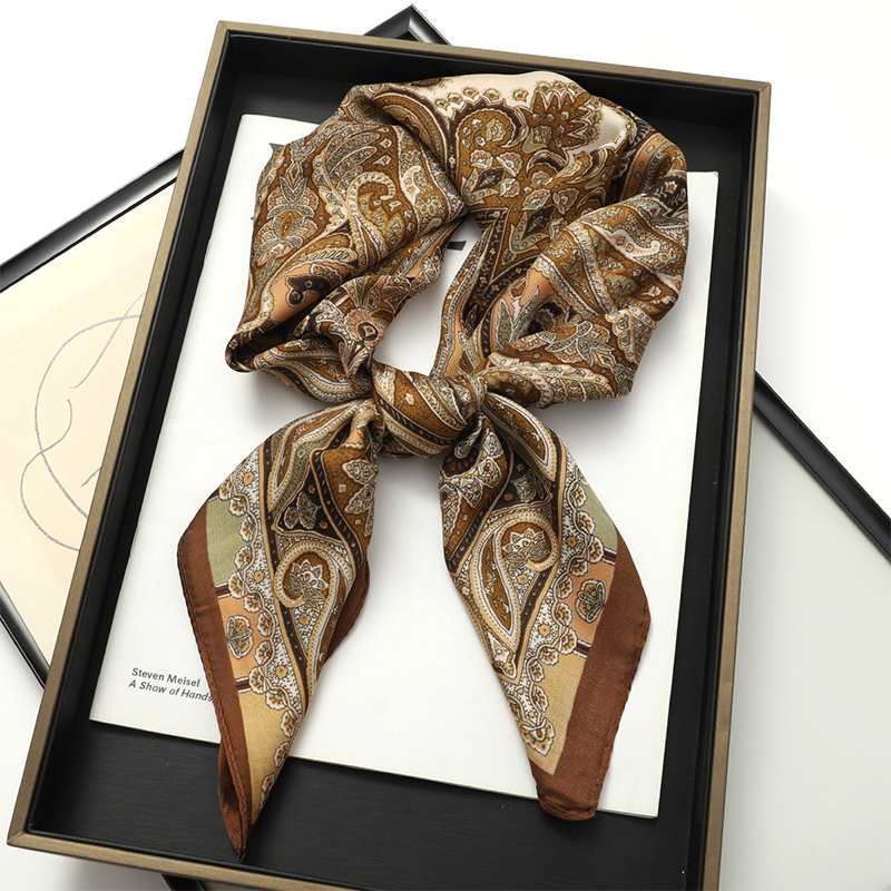 Bohemian Style Print Luxury Br – Silk Neck Scarf Bewertung und Preis