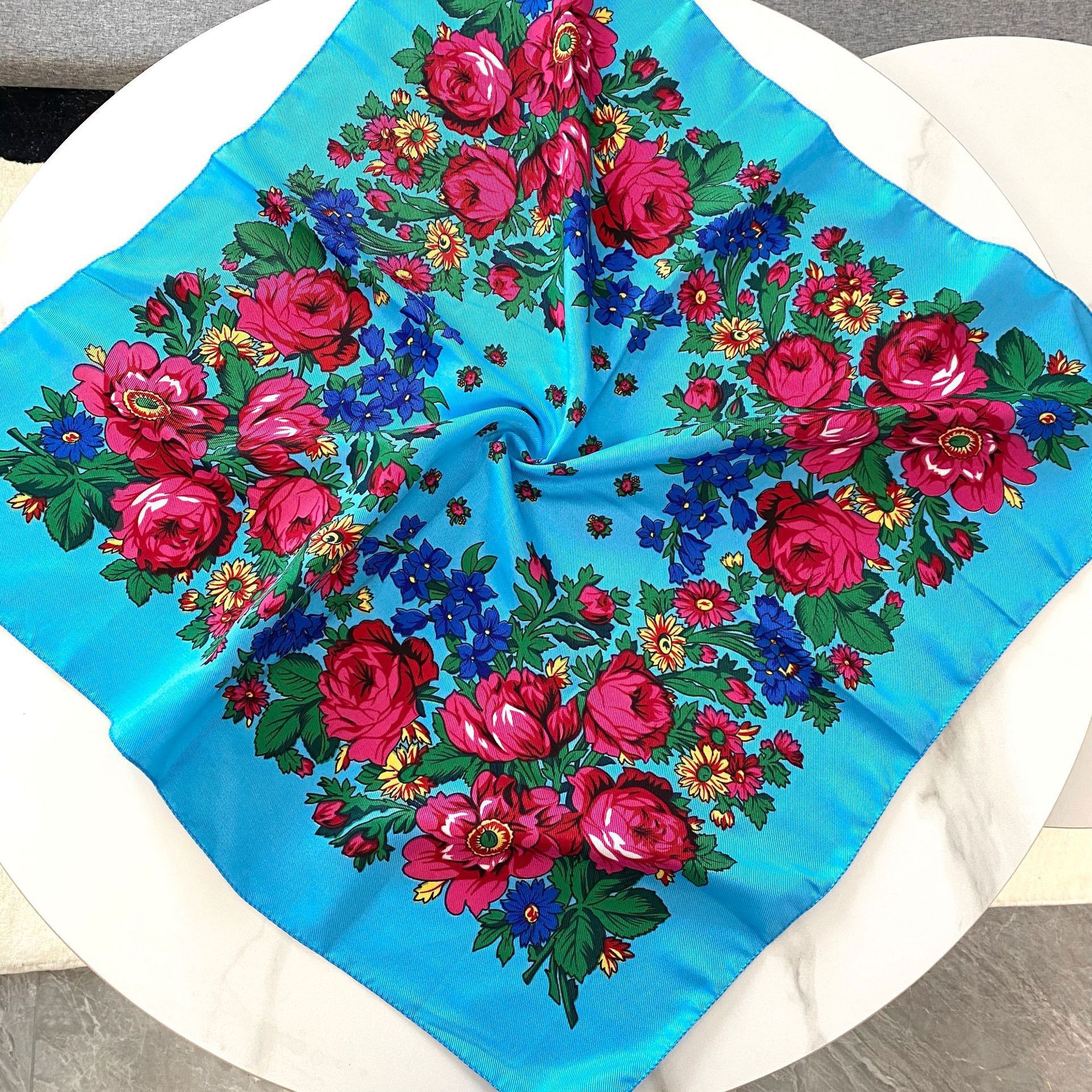 70*70cm Russian Floral Square  – Bandana Cotton Bewertung und Preis