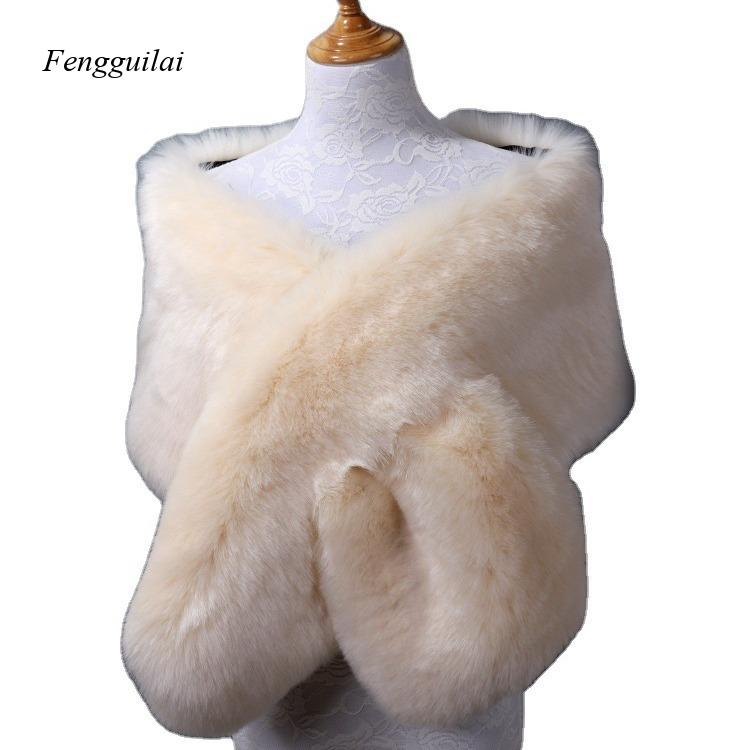 Women's White Faux Fur Shawl B – Stole Wedding Shawl Bewertung und Preis