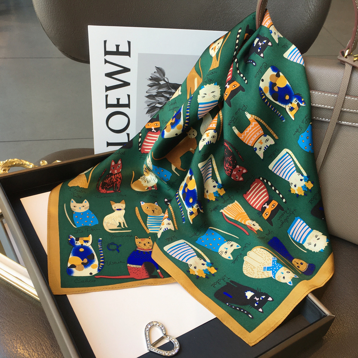 Luxury Brand 2023 Silk Square  – Silk Tie Striped Bewertung und Preis