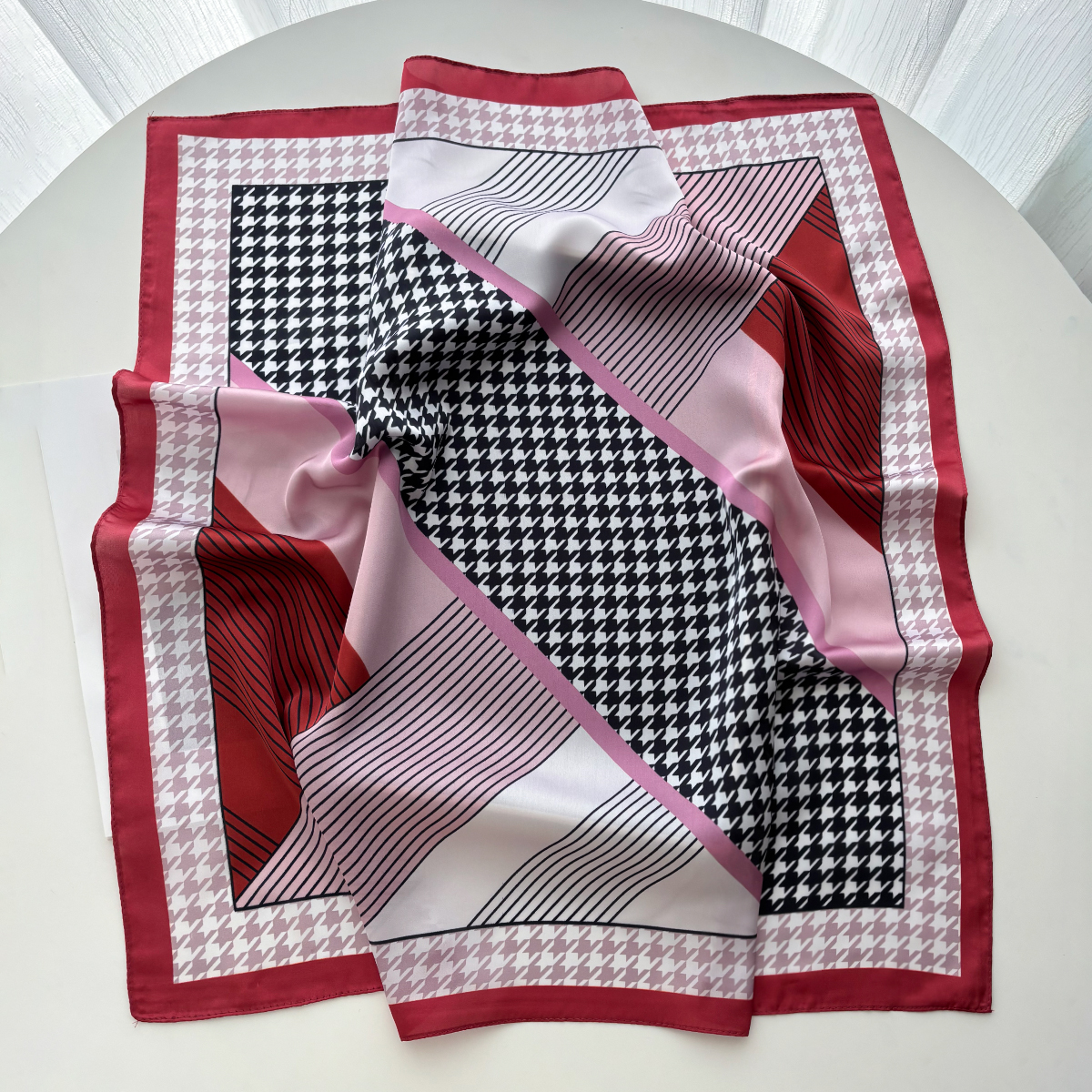 New Printed Square Scarf For W – Silk Neck Scarf Bewertung und Preis