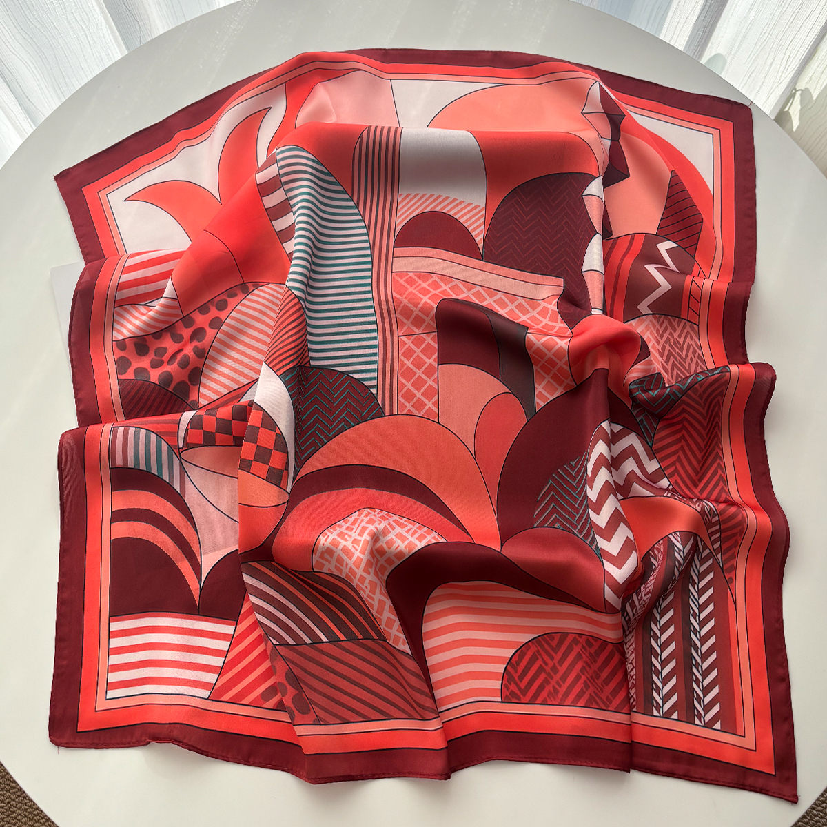 Luxury Square Scarf For Women  – Silk Neck Scarf Bewertung und Preis