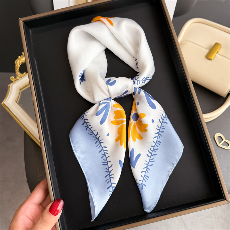 1Pc new printed fashion silk s – Silk Neck Scarf Bewertung und Preis