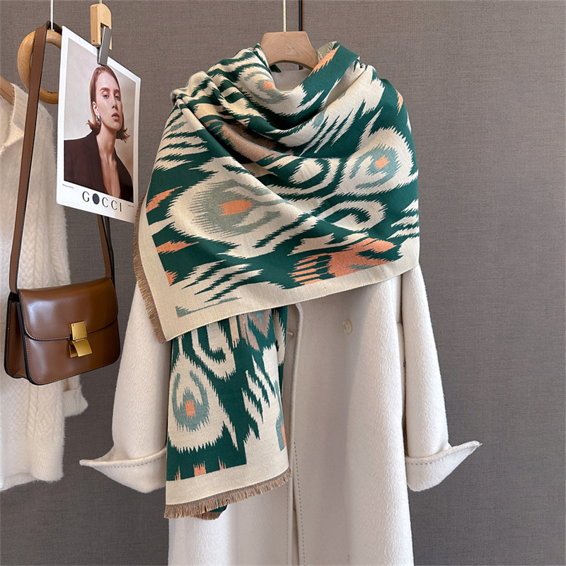 2025 Brand Warm Cashmere Ponch – Woven Scarf Blanket Bewertung und Preis
