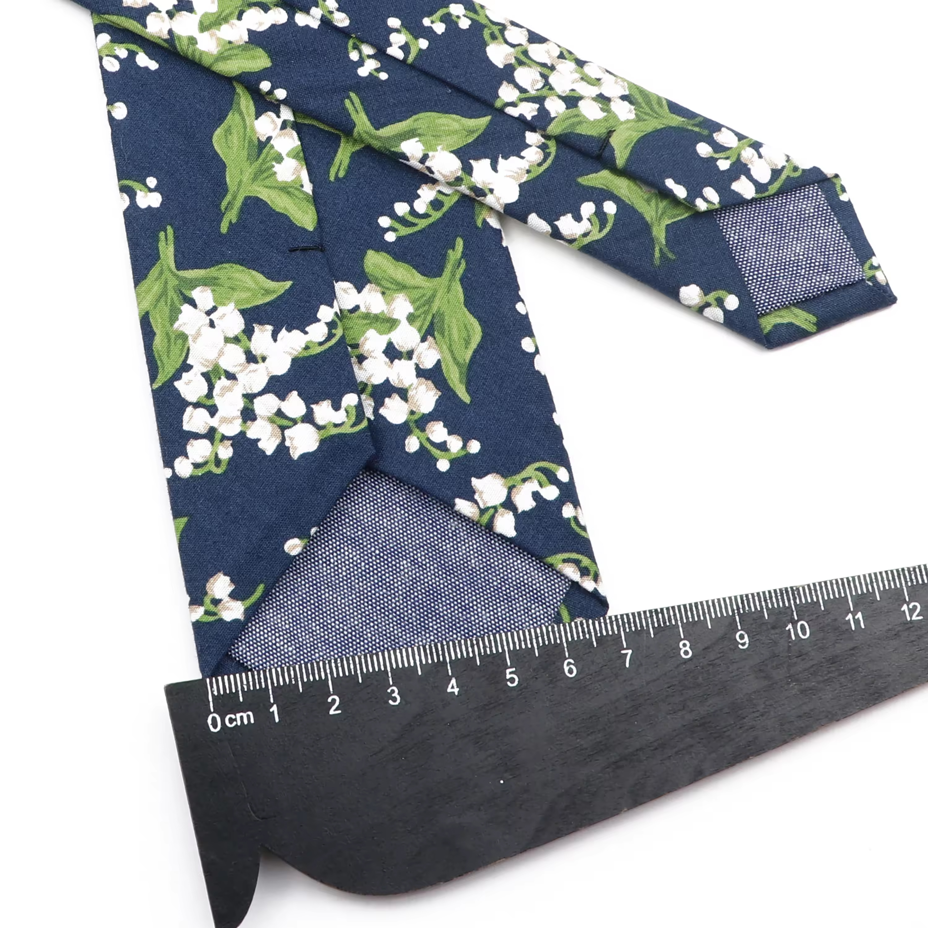New Elegant Floral Tie For Men – Skinny Tie Men Bewertung und Preis