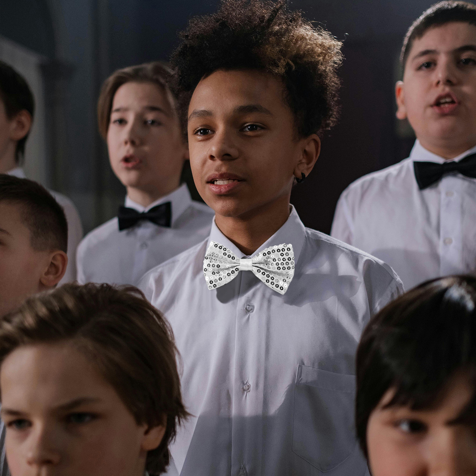 5Pcs Sequin Bow Ties for Kids  – Bow Tie Pre Tied Bewertung und Preis