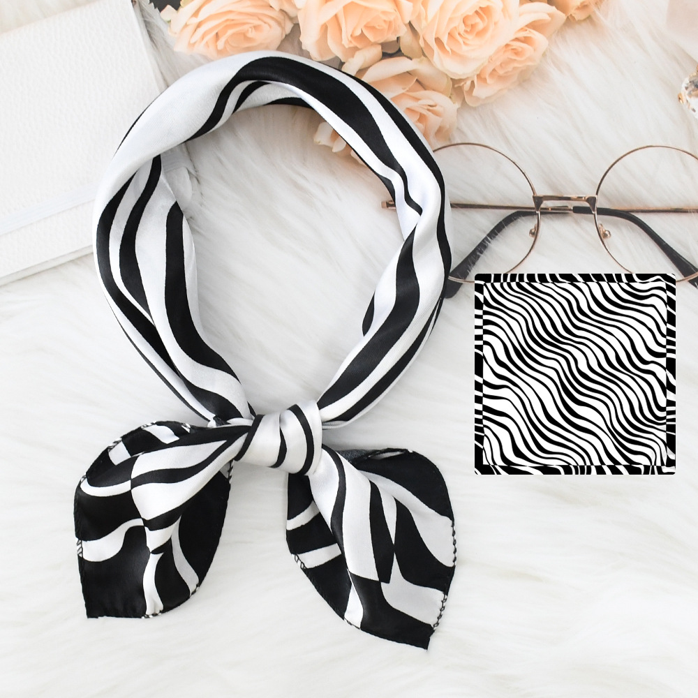 Luxury Design Print Silk Squar – Scarf Silk Square Bewertung und Preis